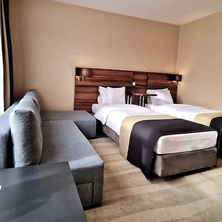 Warsaw Plaza Hotel-3